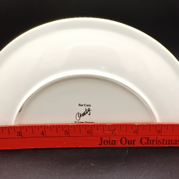 Fat Cat's wall pocket tea cup and saucer - Picture 11 of 13